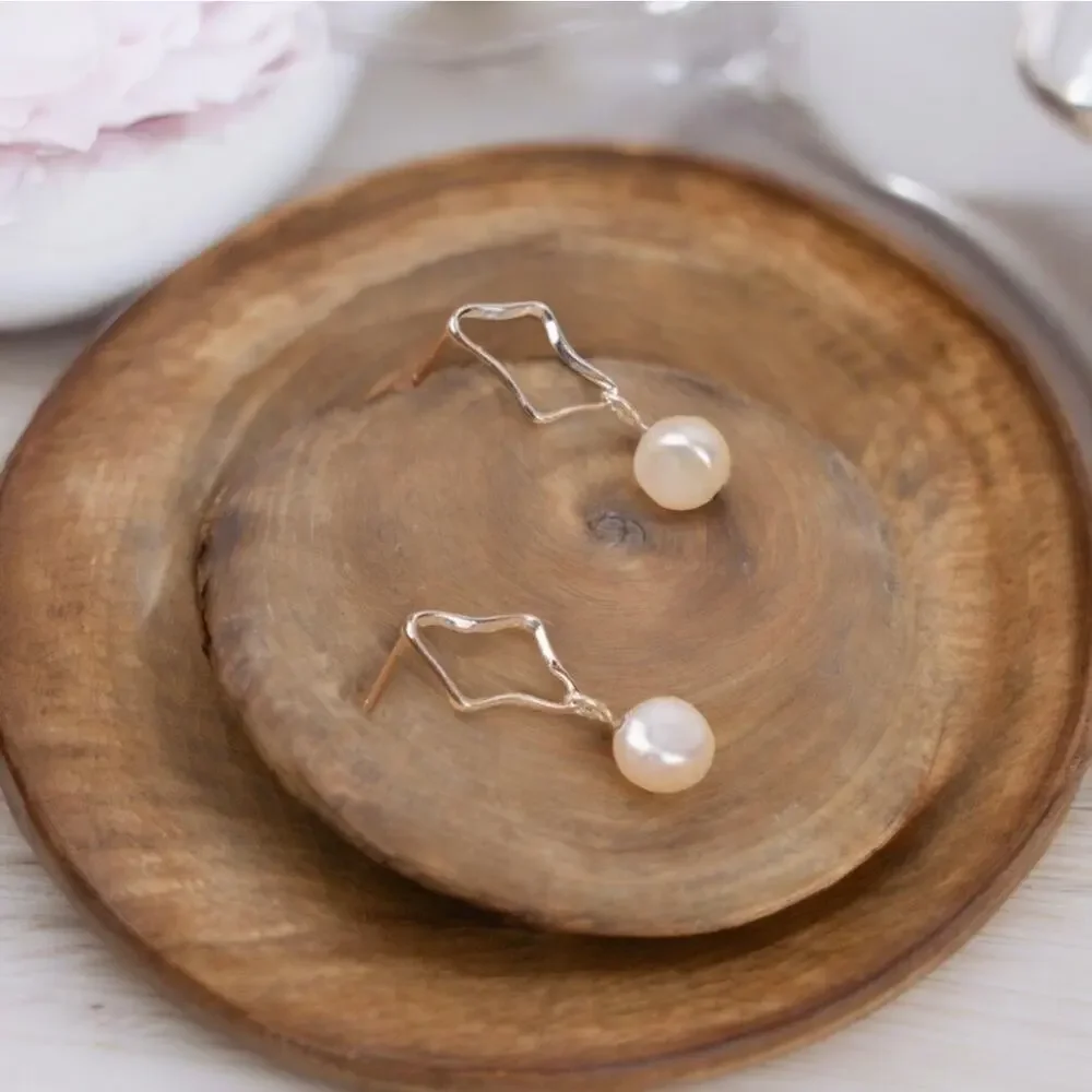 NEW sterling silver plated in white gold pearl drop earrings jewelry gift B21
